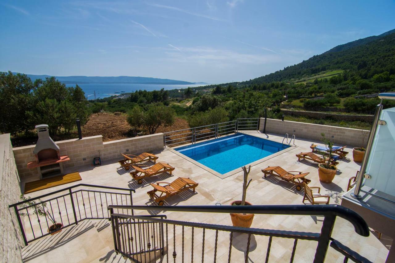 Nikola - Pool Side Apartman