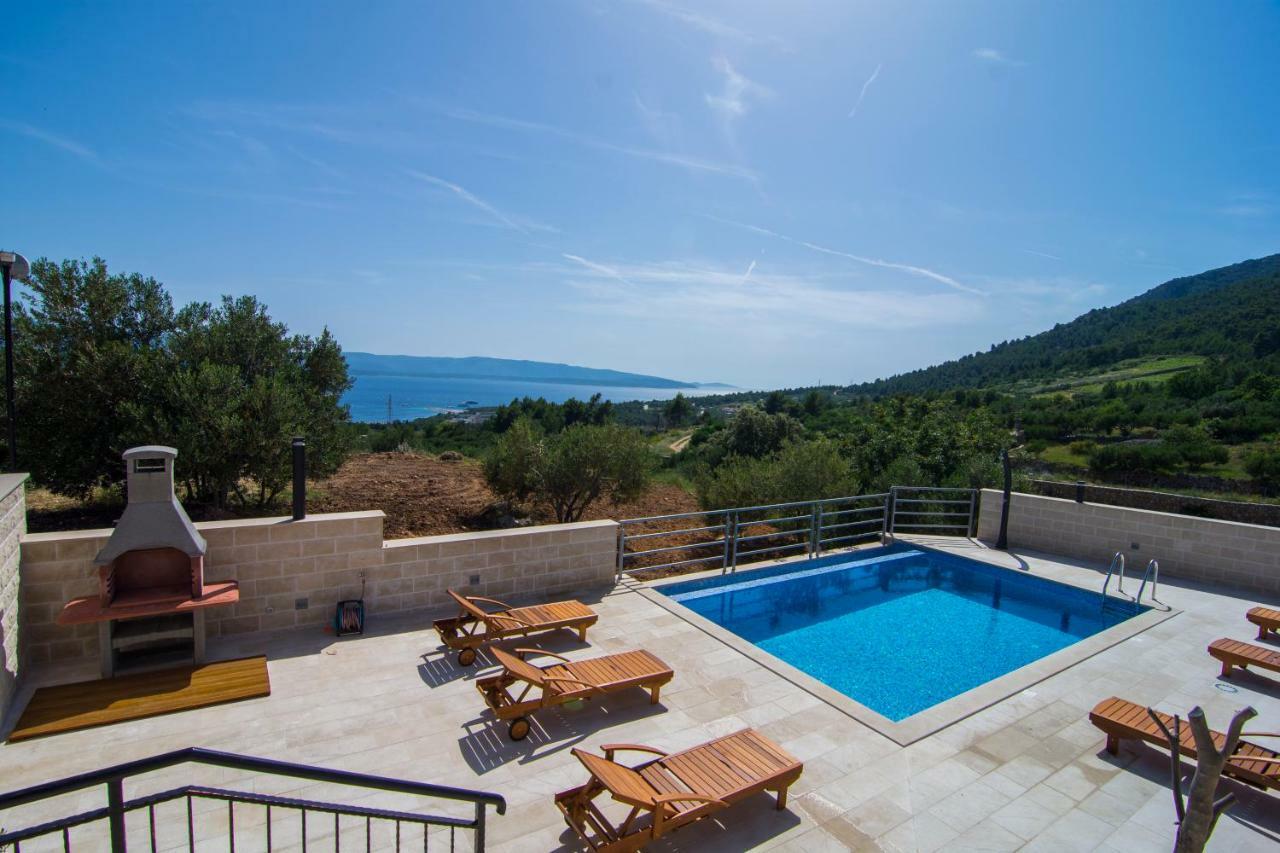 Nikola - Pool Side Apartman